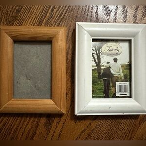 Wooden wallet size picture photo frames white and light wood